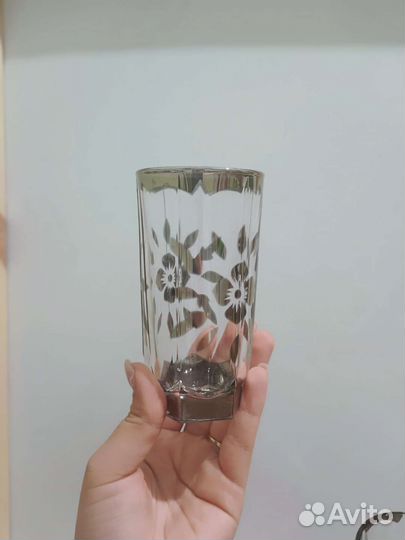 Графин с рюмками