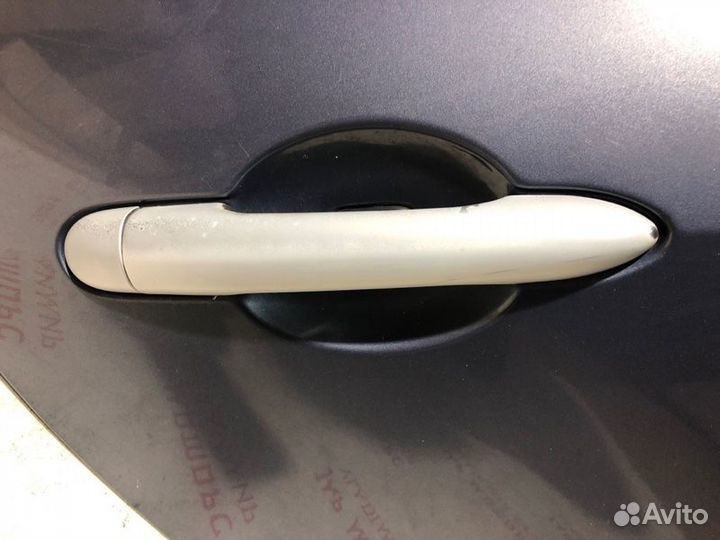 Дверь боковая задняя правая Renault Clio 3 Lutecia