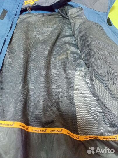 Мужская спортивная ветровка