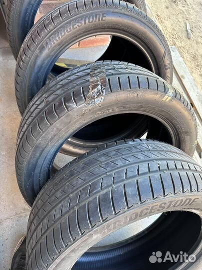 Bridgestone Alenza 001 275/45 R20 и 305/40 R20 110Y