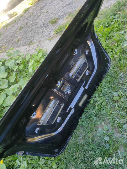 Крышка багажника Geely GC6