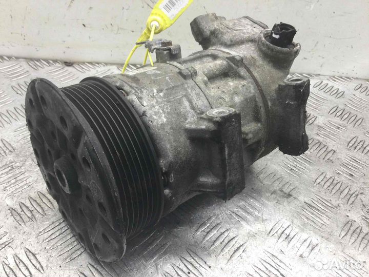 Компрессор кондиционера Toyota Auris 4472601256 2a
