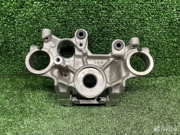 Траверса верхняя Honda NV 400 Custom NC12