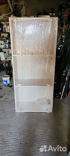 Полка настенная, антресоль со стеклом