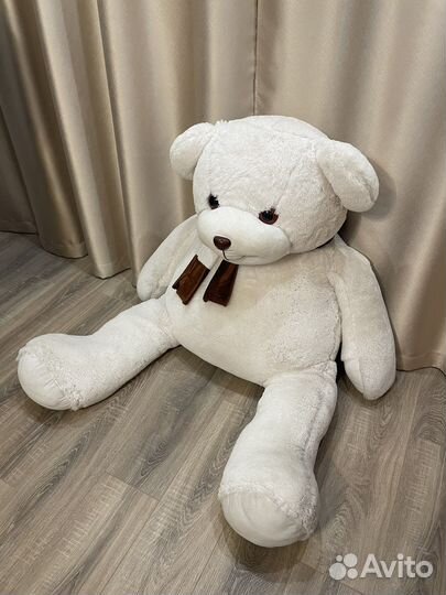 Плюшевый медведь