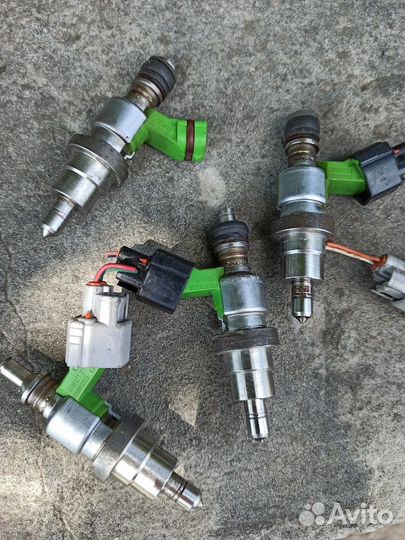 Форсунки 1az-fse 2az-fse toyota