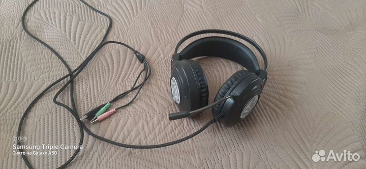 Игровые наушники с микрофоном