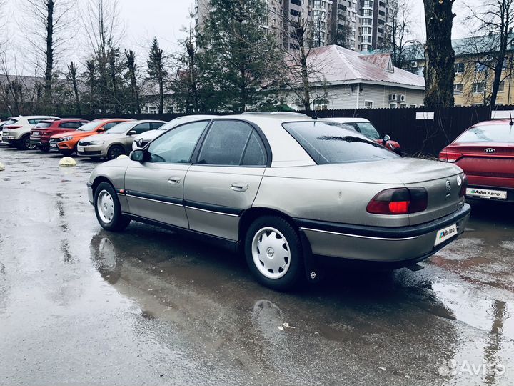 Opel Omega 2.5 AT, 1999, 262 400 км