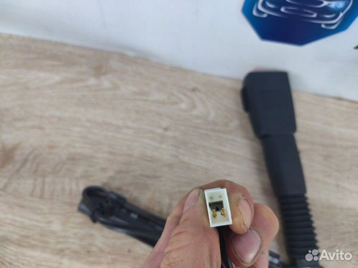 Замок ремня безопасности передний левый Bmw 3 F30