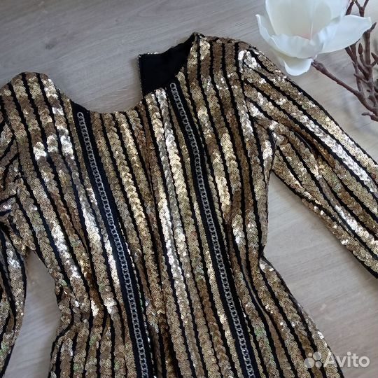 Вечернее платье