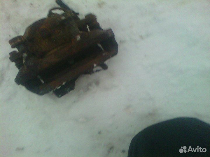 Суппорт Volkswagen Transporter 3