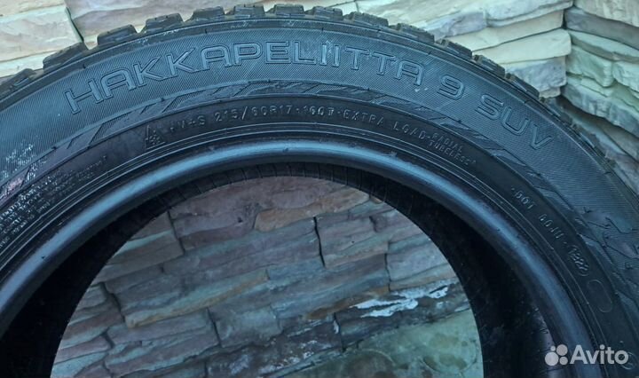 Nokian Tyres Hakkapeliitta 9 215/60 R17