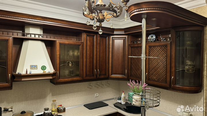 Кухонный гарнитур угловой бу