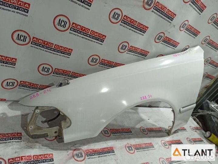 Крыло переднее левое toyota mark II