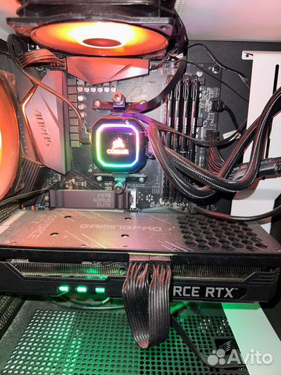 Материнка x570 с процессором r7 3700x и памятью 32