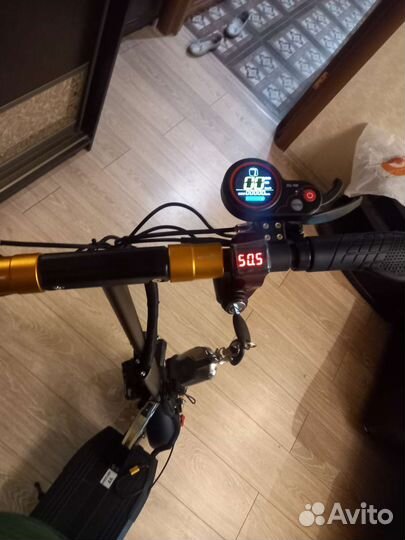 Электросамокат для взрослых с сиденьем