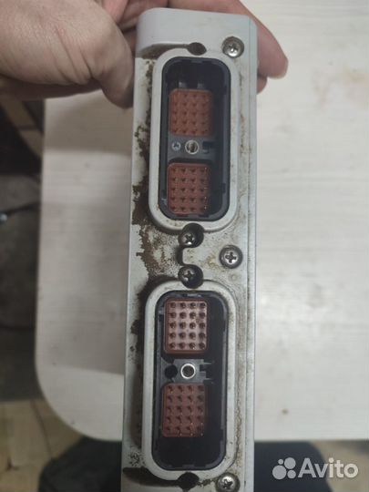 Эбу Hyundai R300LC-9S p/n 21Q6-32010