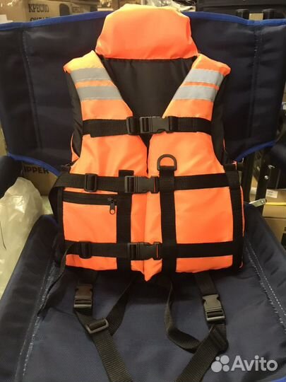 Спасательный жилет Детский новый до 35кг
