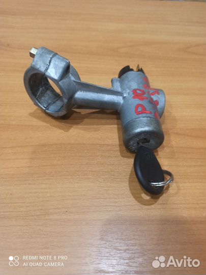 Замок зажигания с ключём Nissan Primera P10