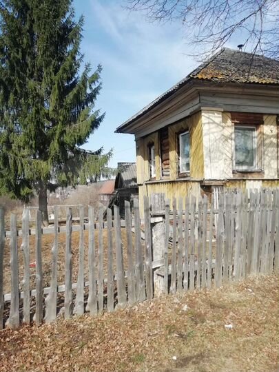 Дом 25 м² на участке 28 сот.