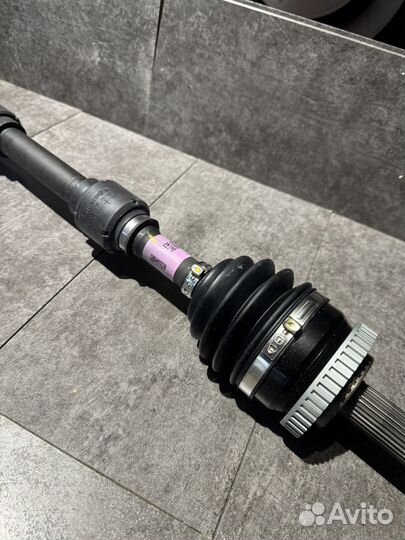 Привод правый Hyundai/ KIA 49500-3K760