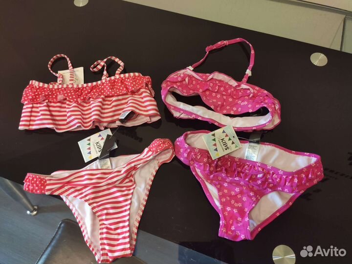 Купальник гимнастический и пляжный для девочки