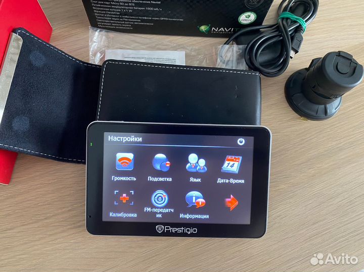 Видеорегистратор с GPS + навигатор