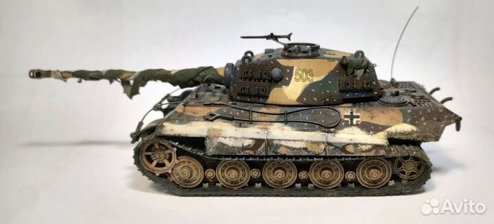 Модель Pz.Kpfw. VI Ausf. B Tiger II (1/72)