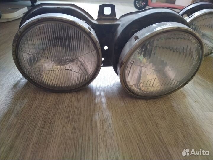 Фары BMW передние правая и левая