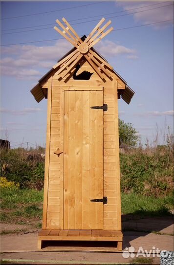Дачный туалет деревянный KEY669
