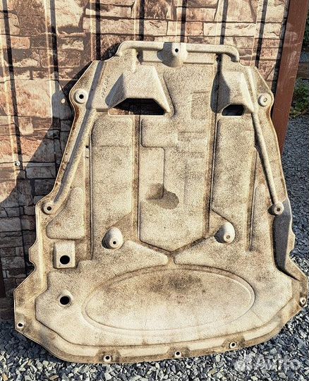 Защита моторного отсека