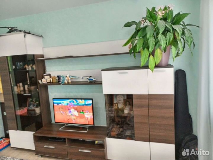 Стенка в гостиную