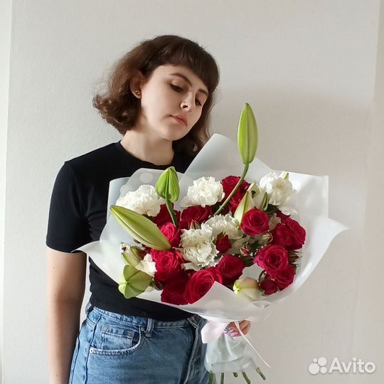 Помощник флориста