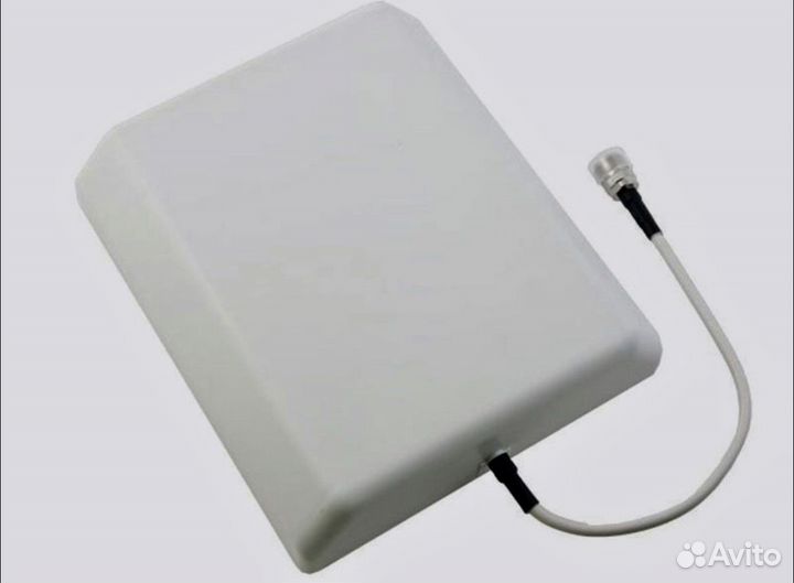 Усилитель треканальный900/1800/2100 мгц