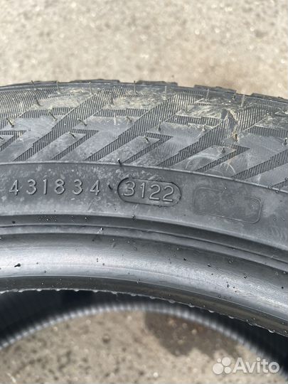 Nokian Tyres Hakkapeliitta 10p SUV 305/40 R20 и 275/45 R20 112T