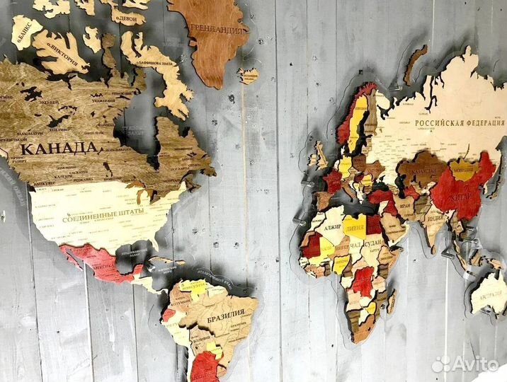 Деревянная карта мира с подсветкой