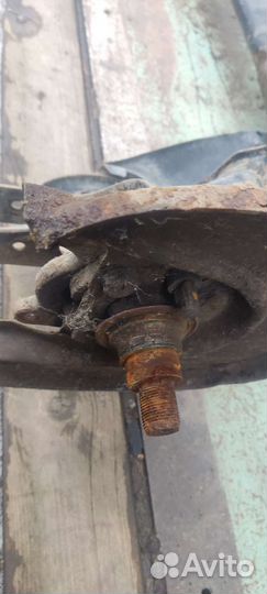 Продам заднюю балку фольксваген гольф 4