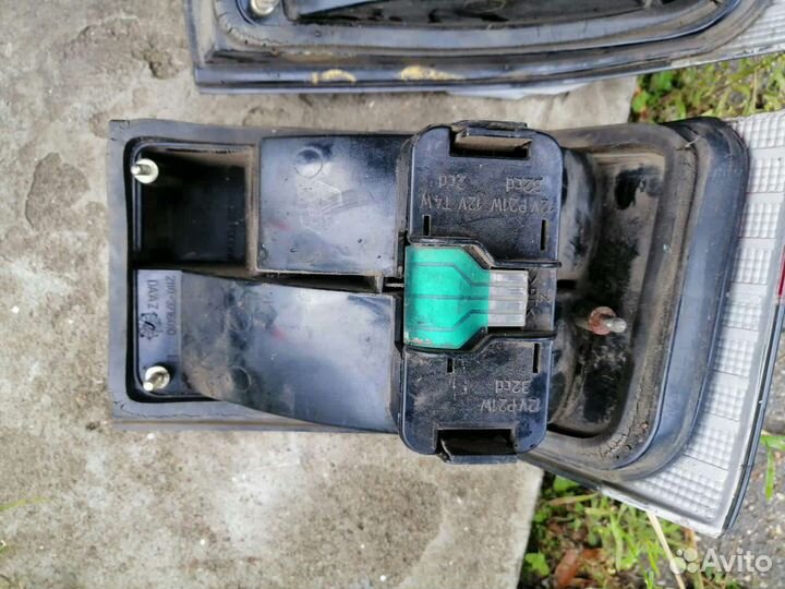 Правый задний фонарь для ваз 2110