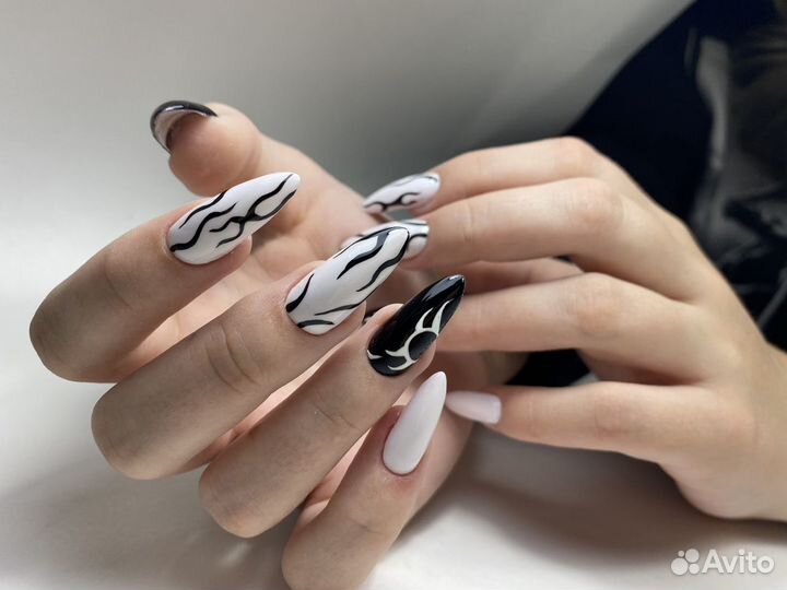 Наращивание ногтей