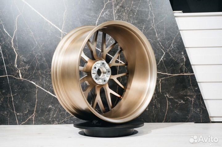 Кованные диски R22 Audi SQ2