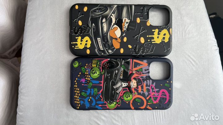 Чехол на iPhone 11