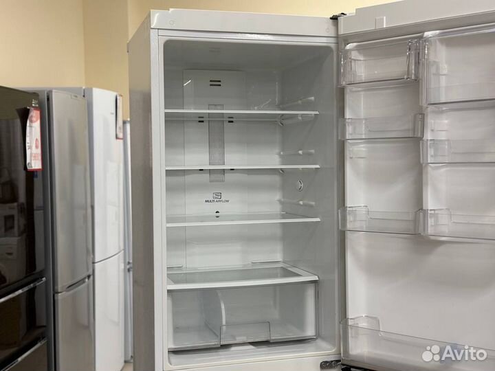 Холодильник LG/ Не требует разморозки/ Гарантия