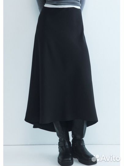 Юбка-трапеция атласная