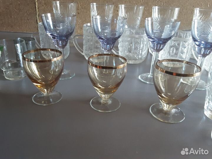 Стаканы, рюмки цветное стекло, хрусталь