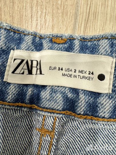Джинсы zara женские