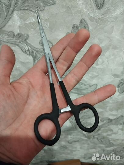 Зажим или корцанг