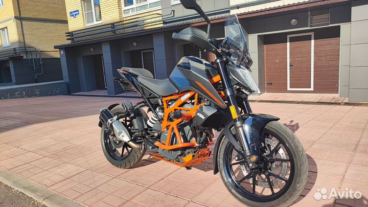 Продаю KTM 390 Duke 2023 г