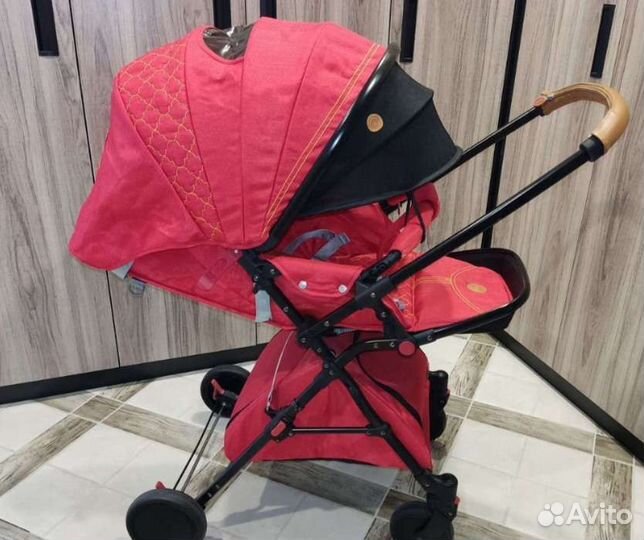 Прогулочная коляска
