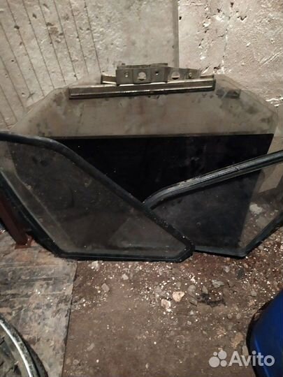 Стекло ваз 2114