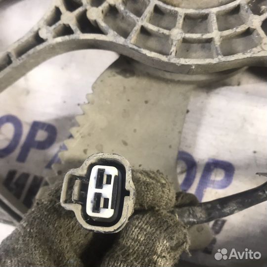 Вентилятор радиатора Mitsubishi Galant 8 (EA)